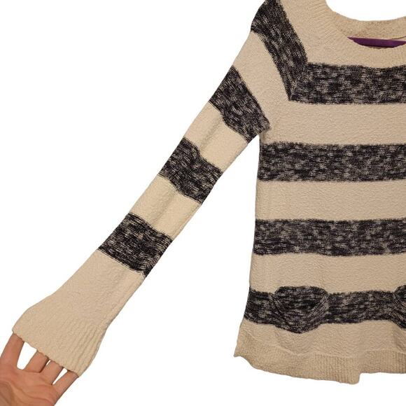 Lou and Grey Sweater Nautical Pullover Beachy Blue and White Striped Small 404 - Picture 4 of 13